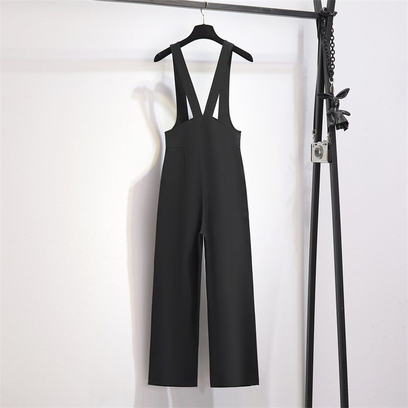 设计感背带裤女春夏2025高级感显瘦高腰垂感阔腿西装裤黑色连体裤