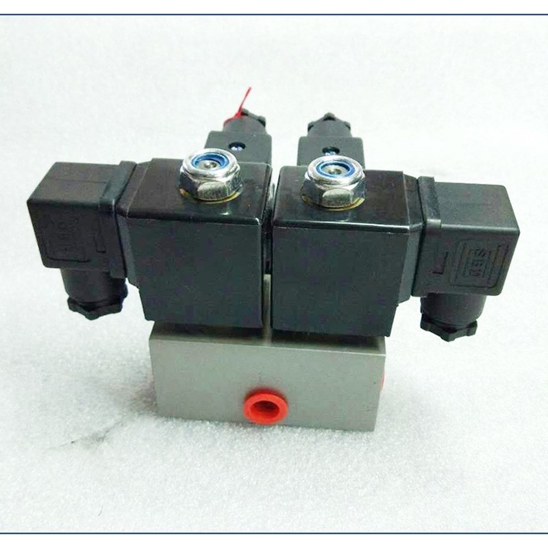 正品包邮高压两位三通自保持双稳态电磁阀液压油DN3  15MPA DC24V