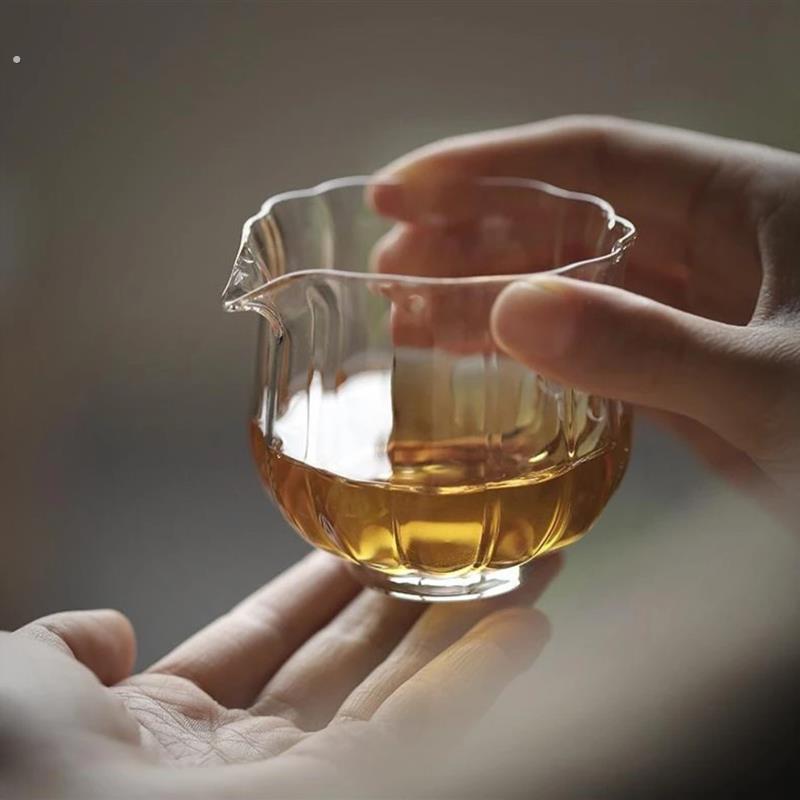 迷你加厚透明耐热玻璃公道杯小号匀杯公杯单个无把手分茶器