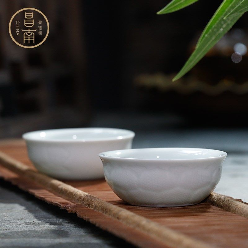 昌南陶瓷功夫茶具茶杯 刻花普洱杯子 景德镇手工品茗杯透光主人杯
