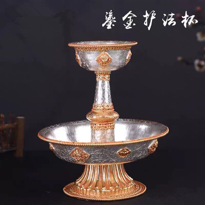 尼泊尔八花祥护法佛铜制镀金镀银手工雕吉护法杯杯前供杯供酒杯