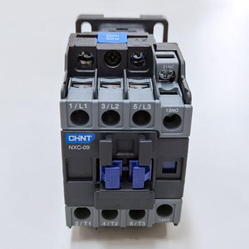 甄选正泰交流接触器NXC-09 12 16 NXC-18 22 25 32 40 50 AC220V