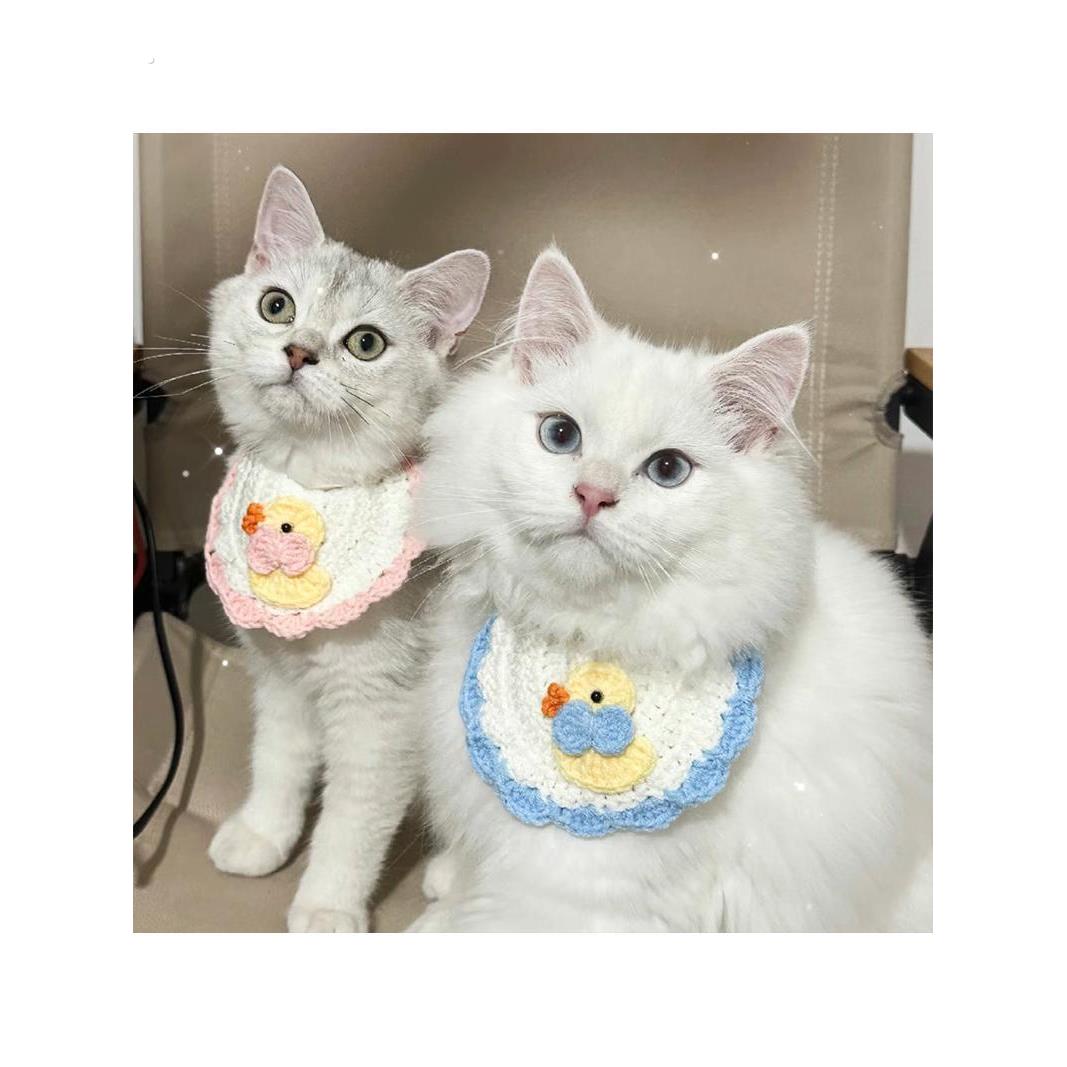 25春款猫咪手工编织口水巾半圆围兜毛线钩织针织装饰品狗狗小型犬