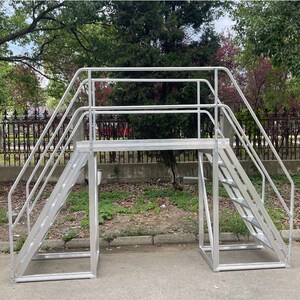 铝合金踏工踏跨线梯移动楼梯台阶脚梯板阁楼梯跨过线桥步业爬梯子