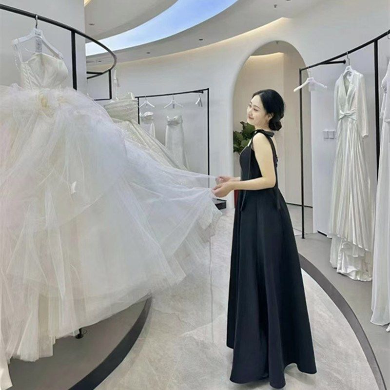 哑光黑婚纱架子落地靠墙衣挂杆壁西双层挂服陈列货架上墙弧型定制