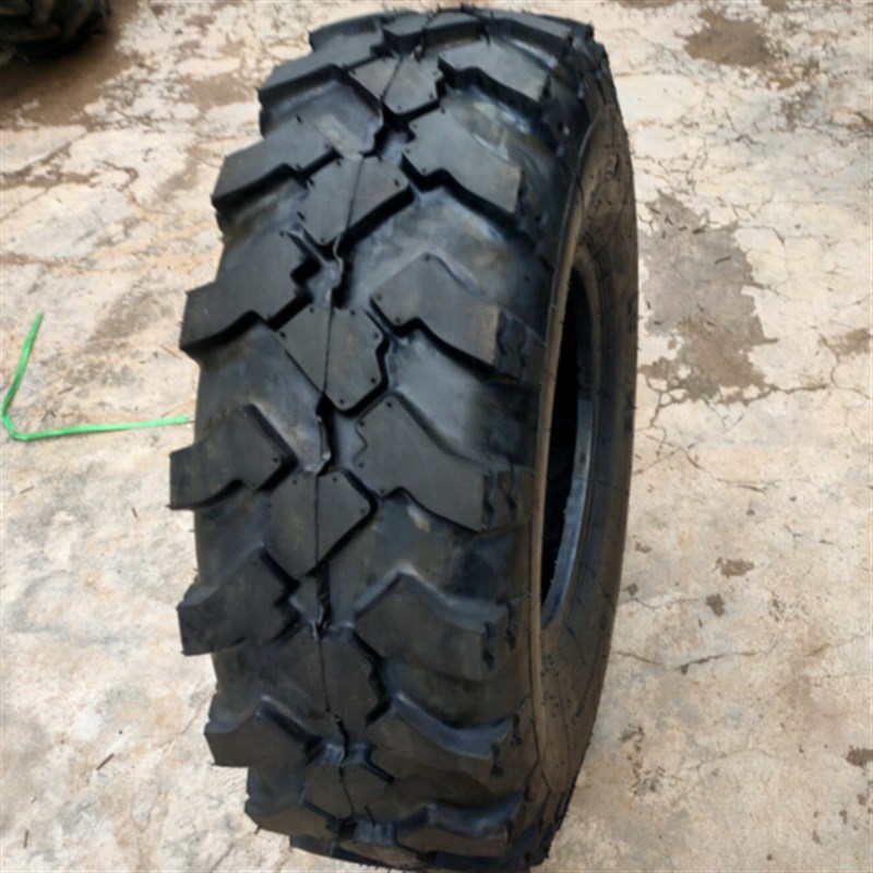 联合收割机轮胎10-15导向花农用机具10.0/75-15.3 1200-18 15-24