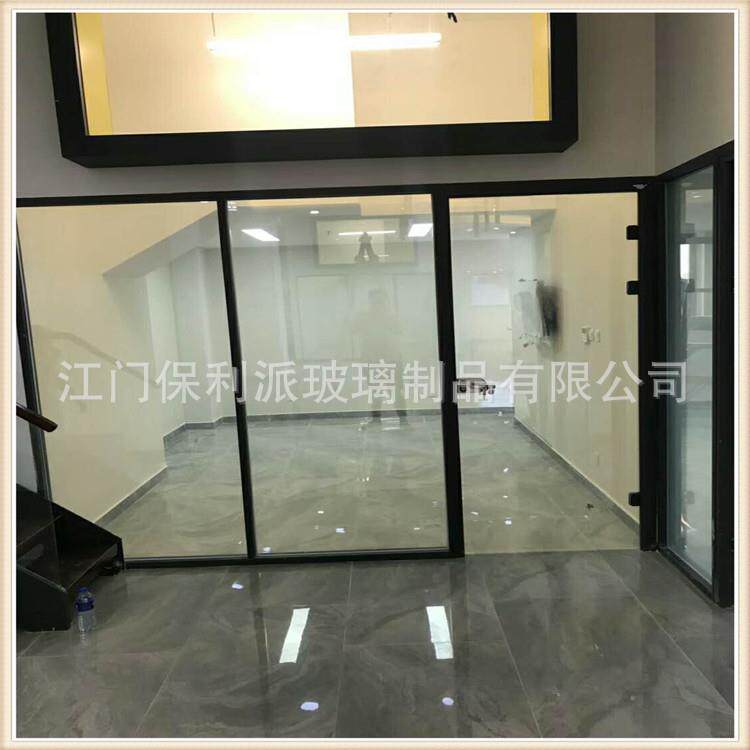 工厂供应智能调光玻璃变色玻璃通电透明断电蒙砂隔断档玻璃