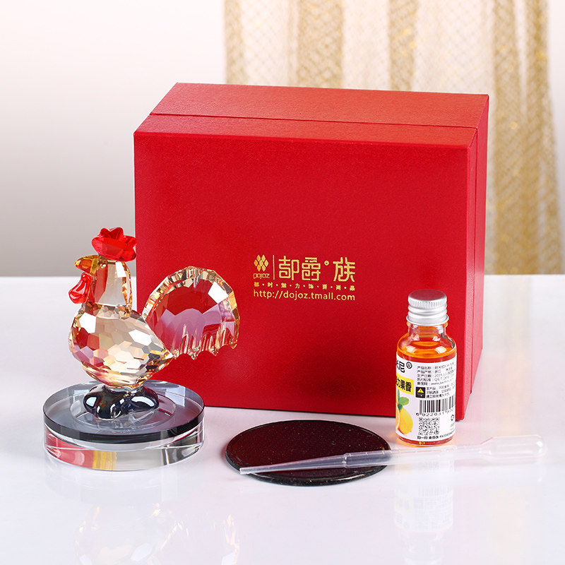 汽车摆件车内饰品高档水晶鸡十二生肖创意车载摆件用品车上装饰品