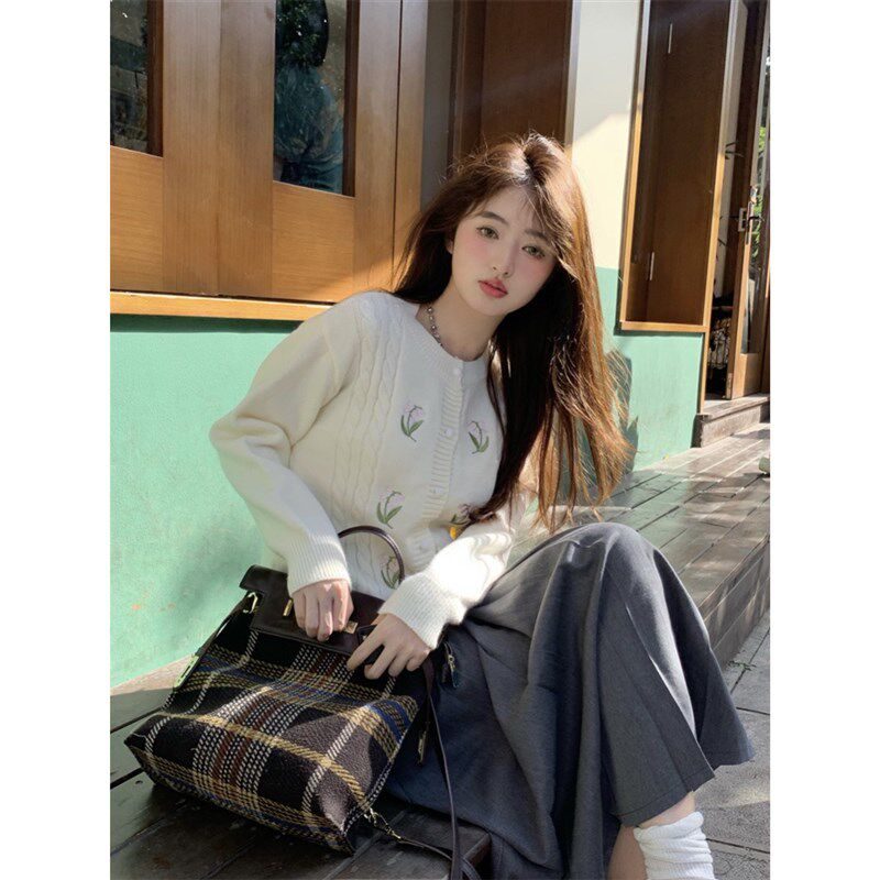 范雯雯 实穿主义 灰色百褶A字半身裙女冬季法式高腰修身长款裙子