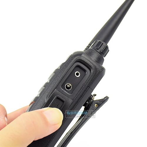灵通 LT-8100 8W大功率手持对讲机远距离自驾游无线手台工地酒店