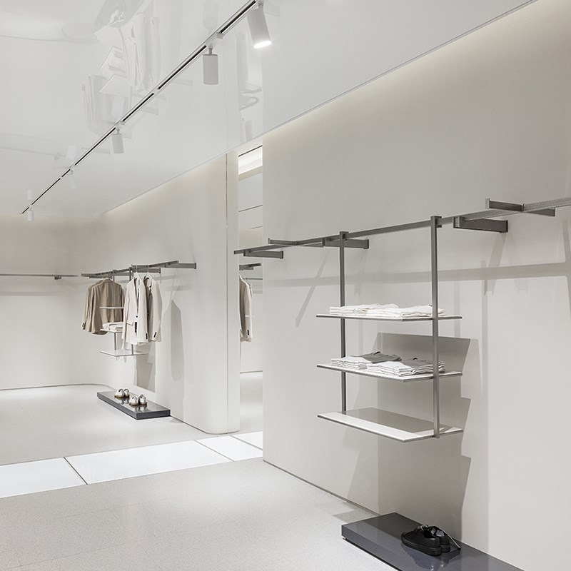 服装店展示架陈列架不锈钢壁挂式包包架高档上墙挂衣架女装店货架