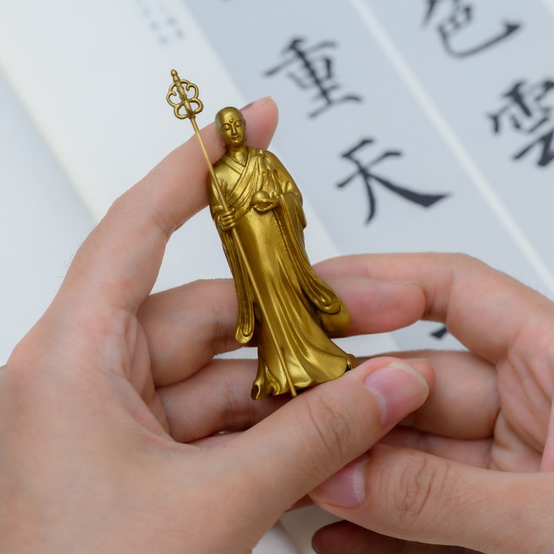 金色九华山地藏王菩萨像小摆件地藏菩萨佛像随身佛装饰禅意装饰品