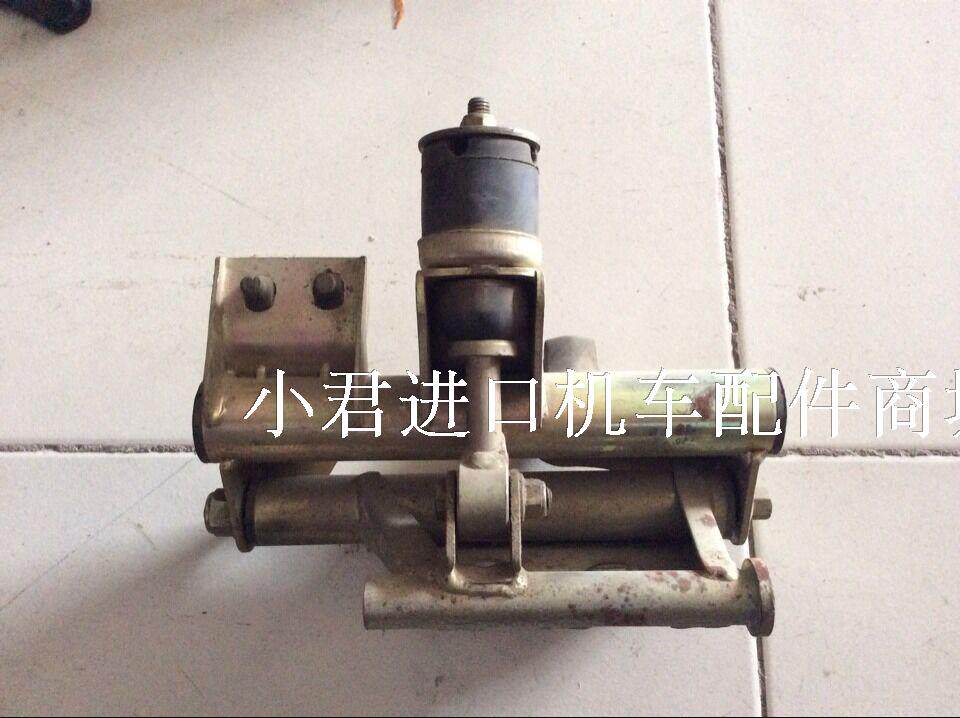 适用春风原厂四冲程水冷艇王CH-250CC摩托车引擎吊架/支架/套