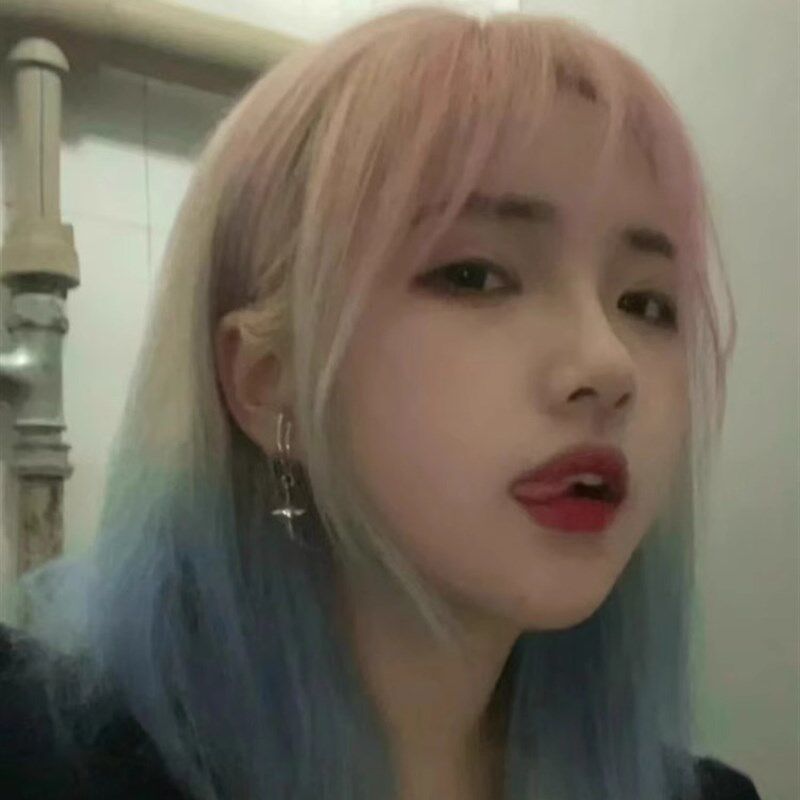 粉蓝色渐变假发全头套女一刀切亚文化lolita彩色y2k中长锁骨直发