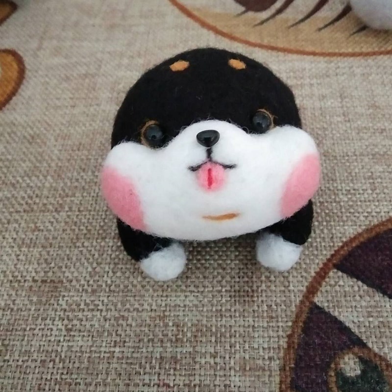 羊毛毡成品定制创意DIY手工节日生日礼物狗狗柴犬钥匙扣玩偶车挂