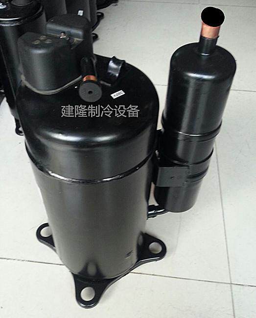 4脚制冷压缩机/3匹原装下线压缩机220V/380V制冷压缩机