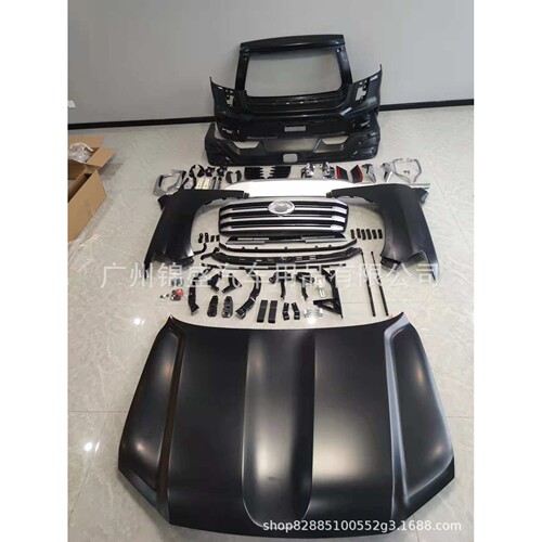 酷路泽改新含大灯尾灯land cruiser LC200 改LC300 body kits