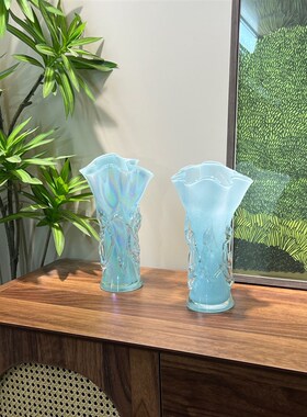 蓝色花边花瓶手菜白工花瓶家居好物客厅摆件卧室摆件约面简桌花瓶
