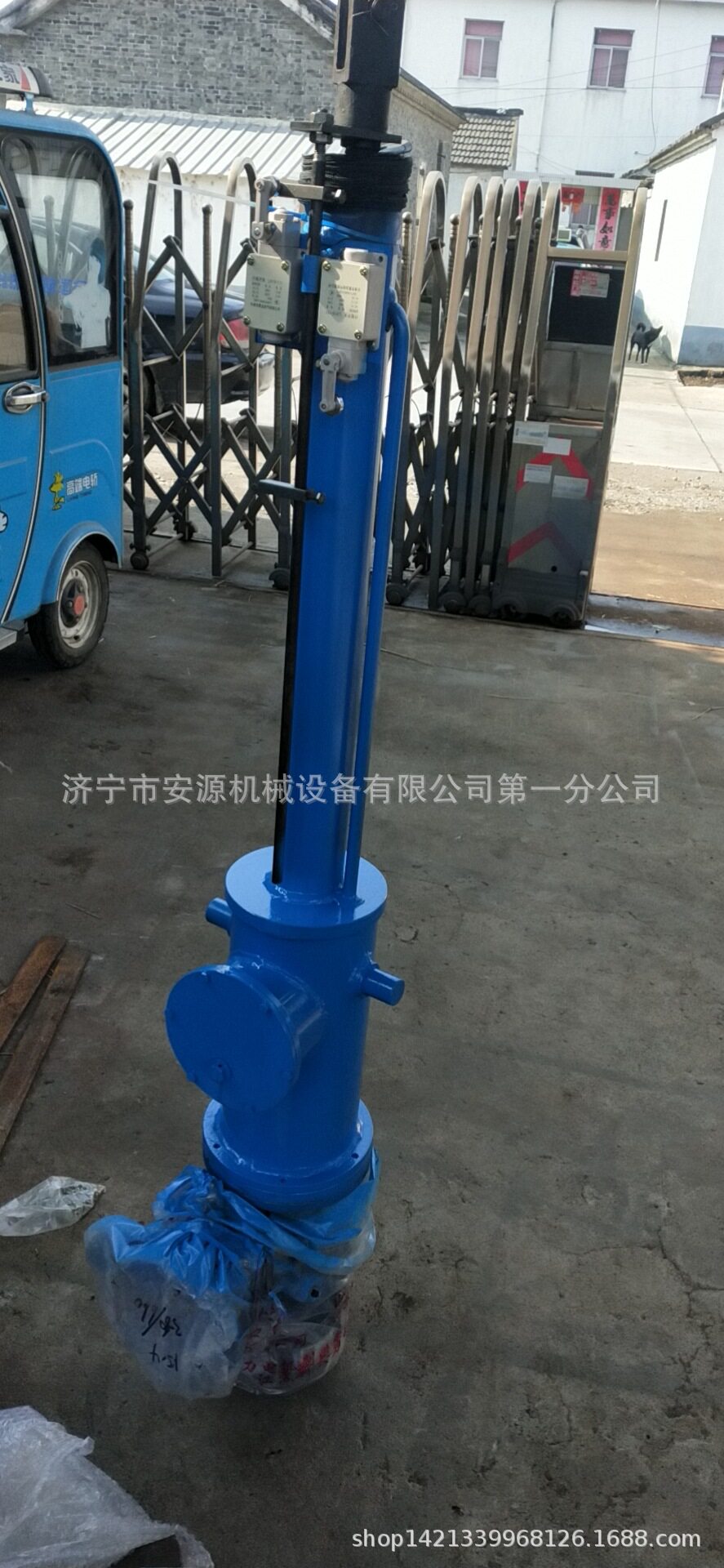 三通挡板用电液动推杆液压缸