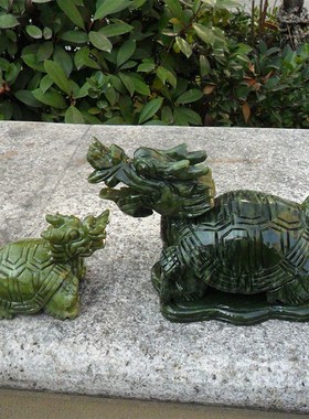 龙龟摆件天然玉石绿饰石雕龙头桌客厅家居装色品办公室龟面工艺品