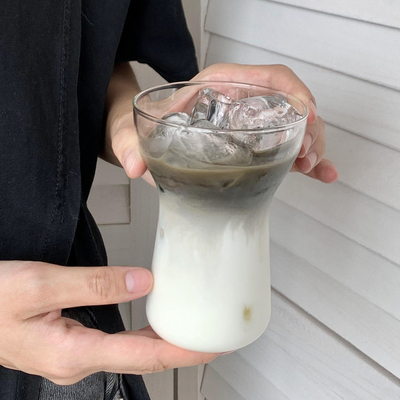 北欧风格耐高温玻璃咖啡杯 400ml宽口拿铁杯ins风设计师款家用