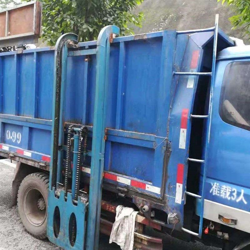 环卫垃圾车升降设备农用车环卫车配件液压垃圾桶提升机升降举桶机图片