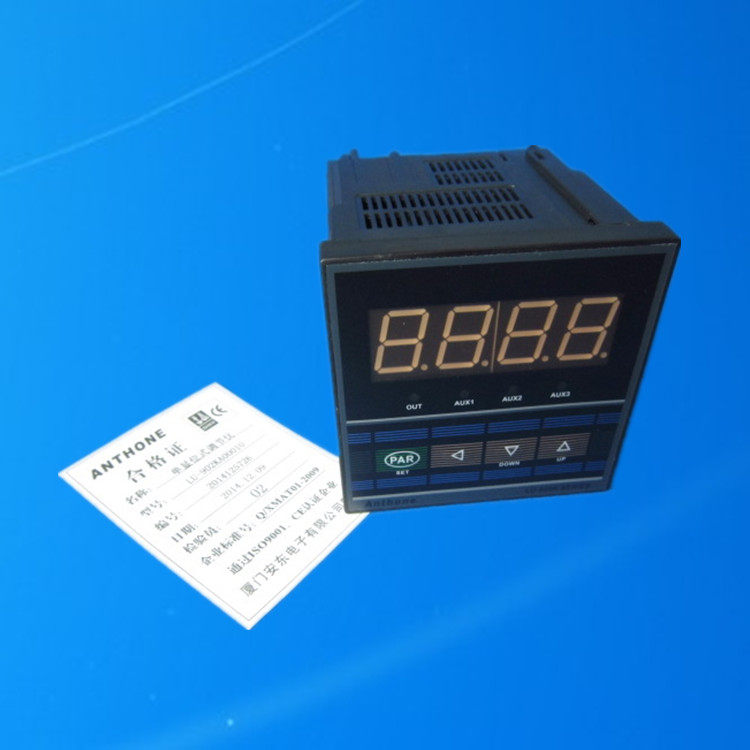 单显智能位式控制仪LU-902KA00010