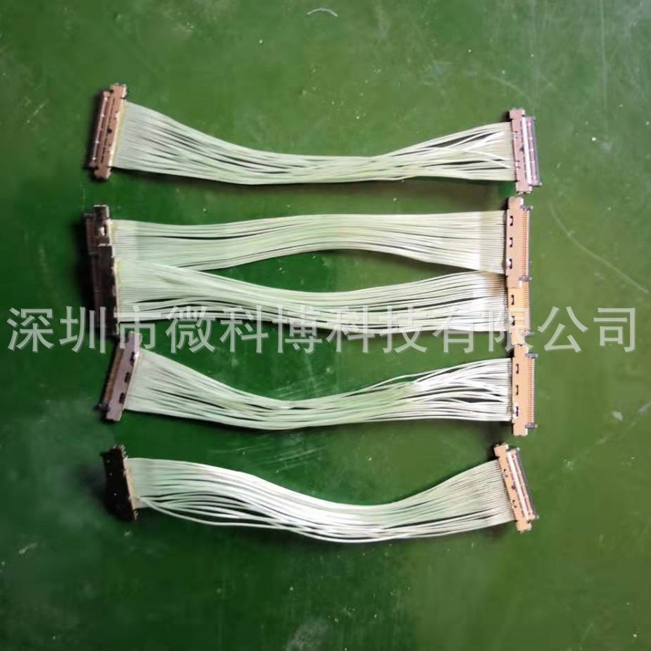 KEL0.4间距SSL射相头同轴线