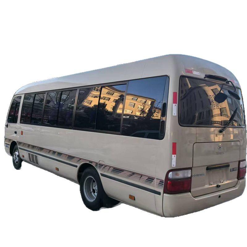 燃油版丰田柯斯达17座19座通勤客车 6米小型中巴车企业接送车出口