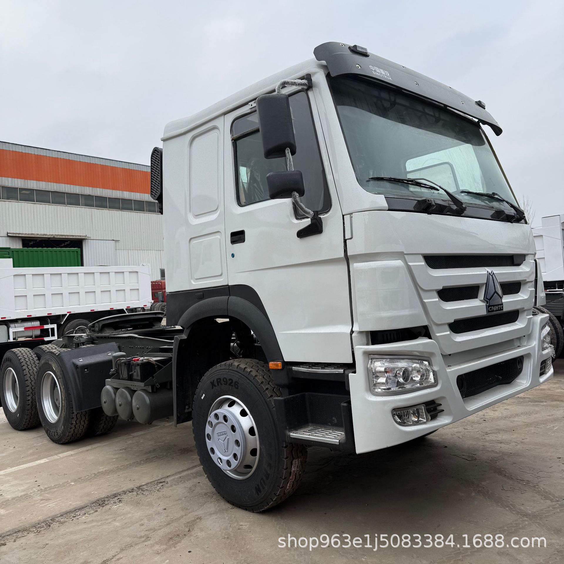 外贸出口重汽豪沃牵引车 371马力 6*4重型卡车 卡车头 现车库存