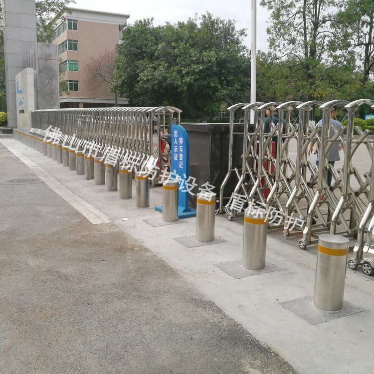 自动升降柱惠州小学校门口远程遥控伸缩不锈钢隐形拦路桩防冲撞柱