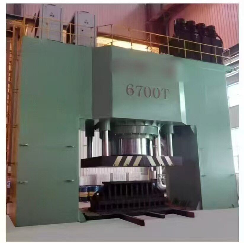 6700吨油压机江苏一重压头垂直压载力全自动数控