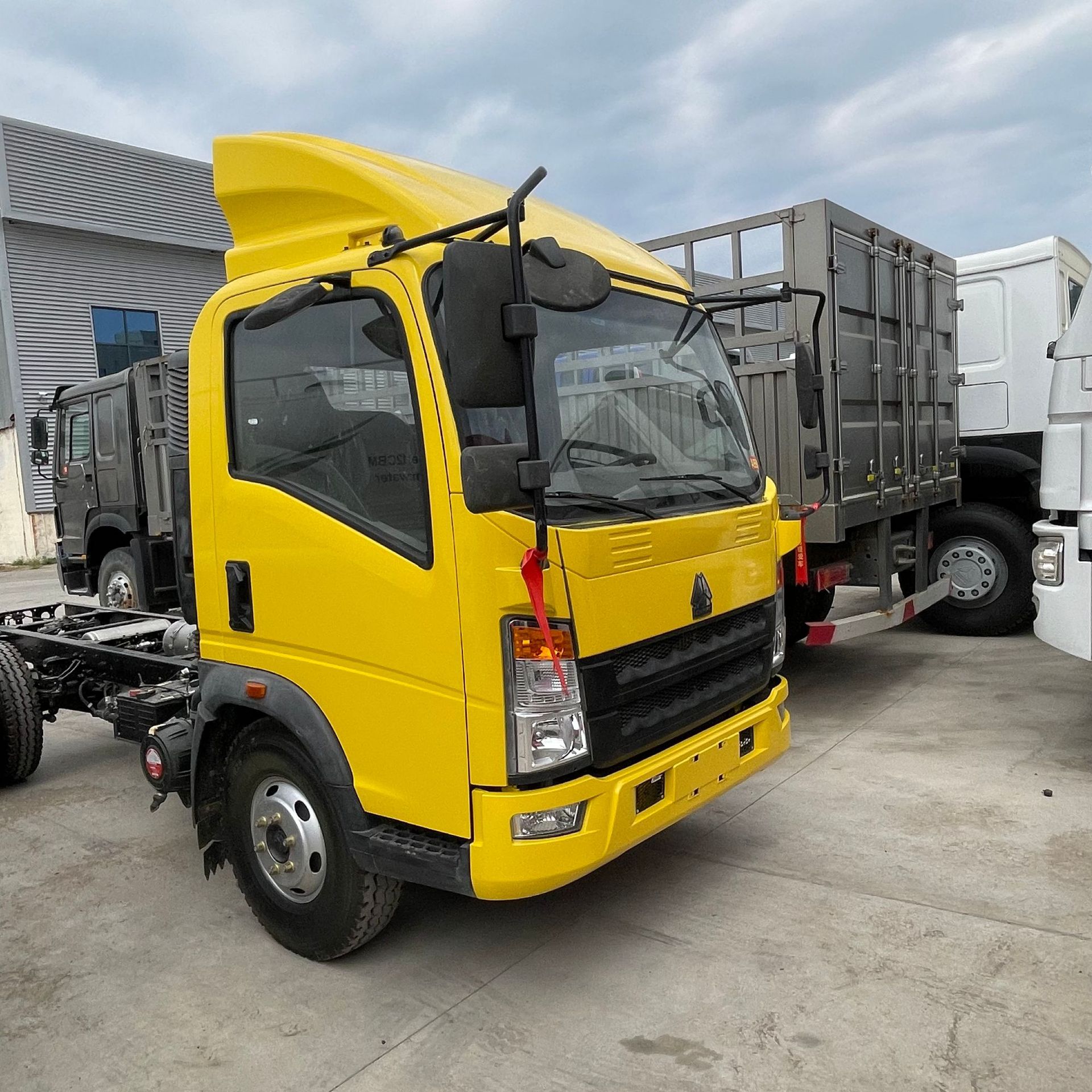 跨境出口 豪沃howo轻卡车 轻型卡车 小卡车 小型牵引车 手续齐全