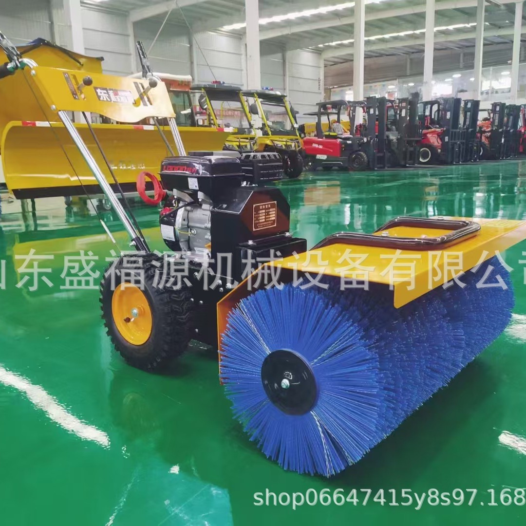 市政环卫扫雪机手扶手推式清雪设备路面手推扫雪车
