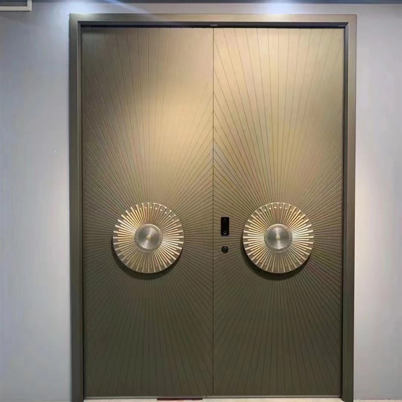 复古红铜乱纹铸铝门n描金配色嵌入式指纹锁精雕滑盖拉手防盗门大