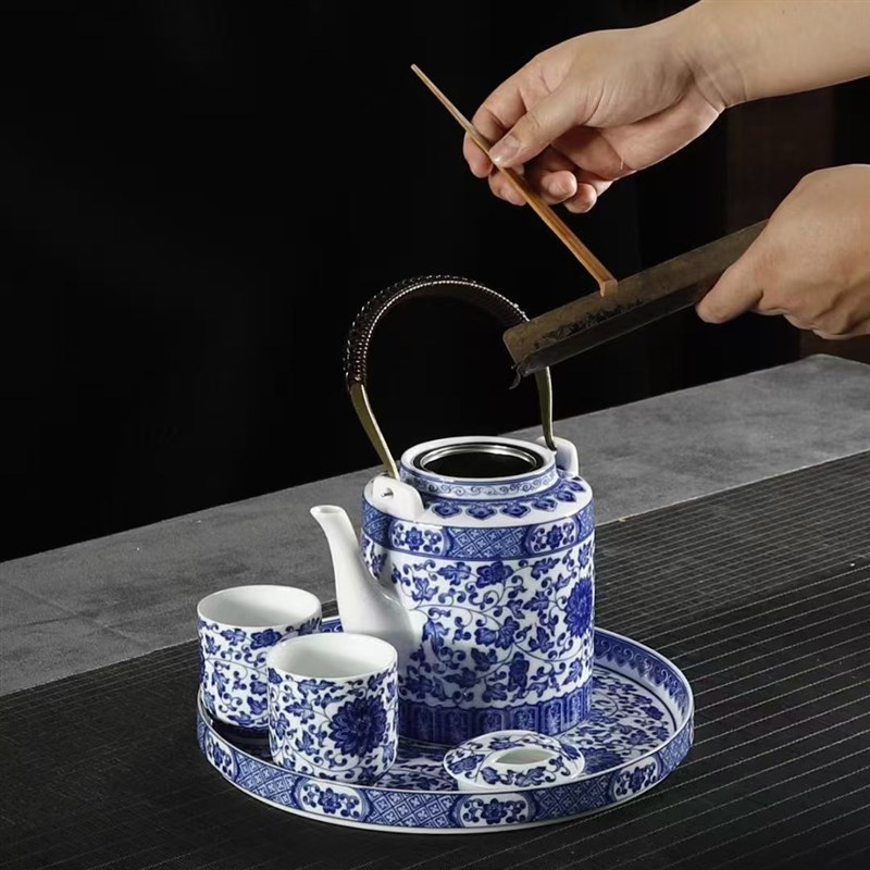仿古青花缠枝莲茶壶套装带茶盘提梁壶大号陶瓷杯家用送礼茶具套组