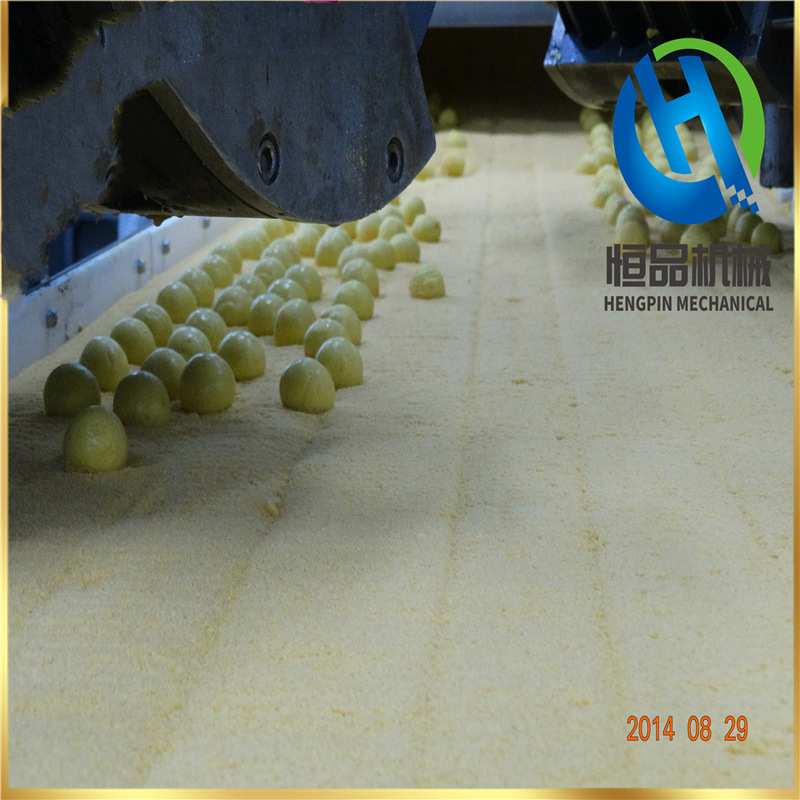生产全自动香芋地瓜丸的上屑机的 糯米丸裹面包糠的机器