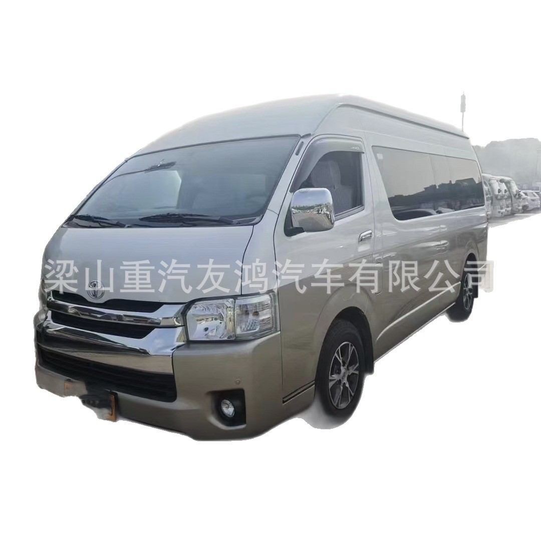 出口版考斯特19座豪华商务客车