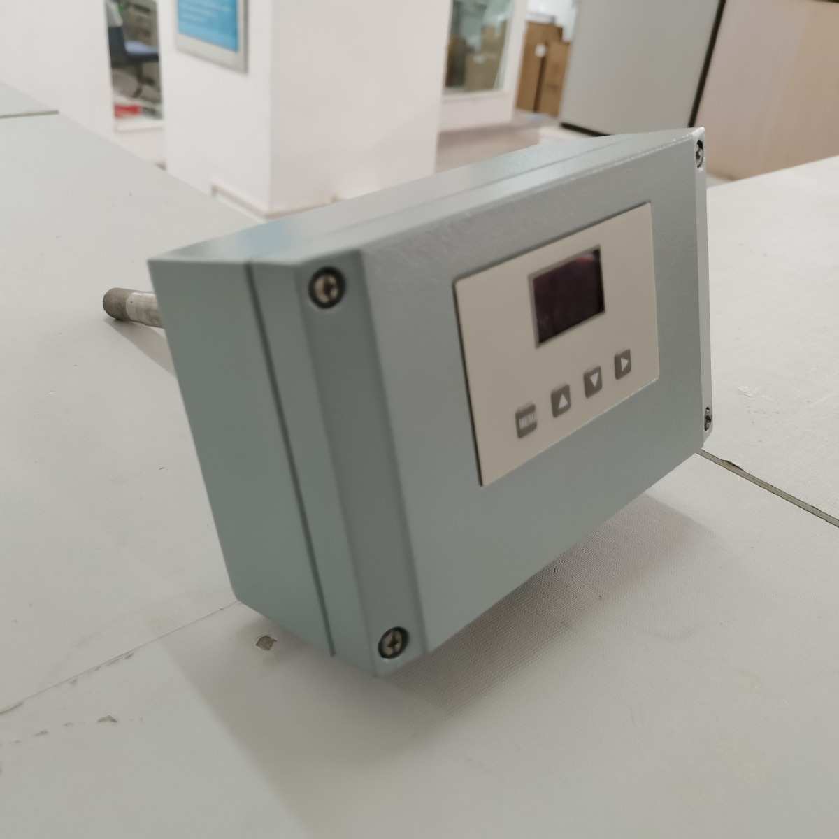 温湿度变送器DB441Y-GL一体式带显示活动螺纹法兰400mm裸杆