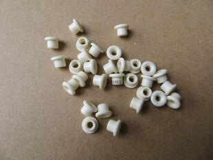 【红利】瓷眼,磁珠,瓷珠,瓷孔,磁眼,瓷嘴 陶瓷瓷咀外径5.5高5.5