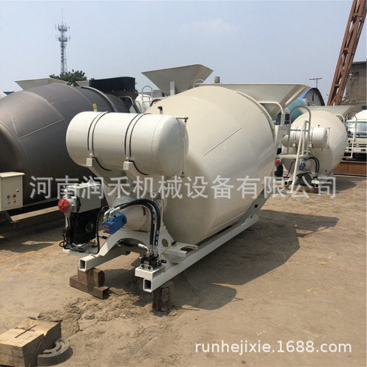 工地全封闭混凝土搅拌运输罐