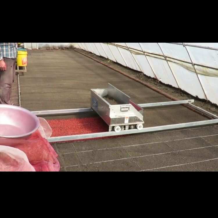 播种育秧盘播种育秧机 农用不锈钢自走式育苗机 水稻苗床秧盘机