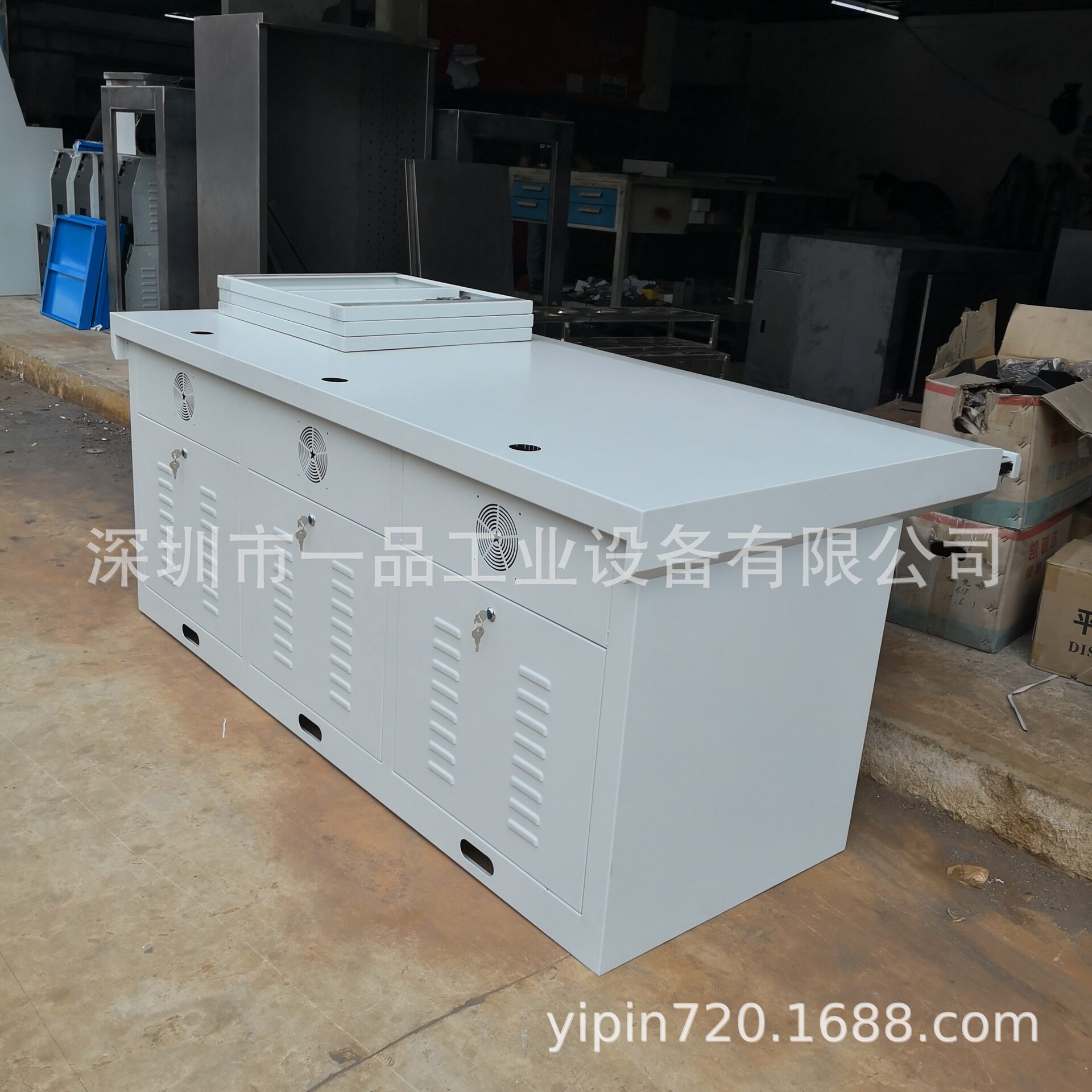 三联监控电脑柜监控室主机柜【加厚型网络机柜】 钣金机箱机柜