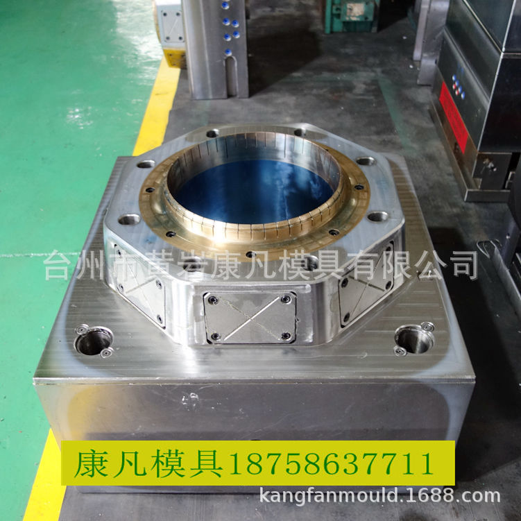 浙江台州黄岩注塑塑胶桶模具制造