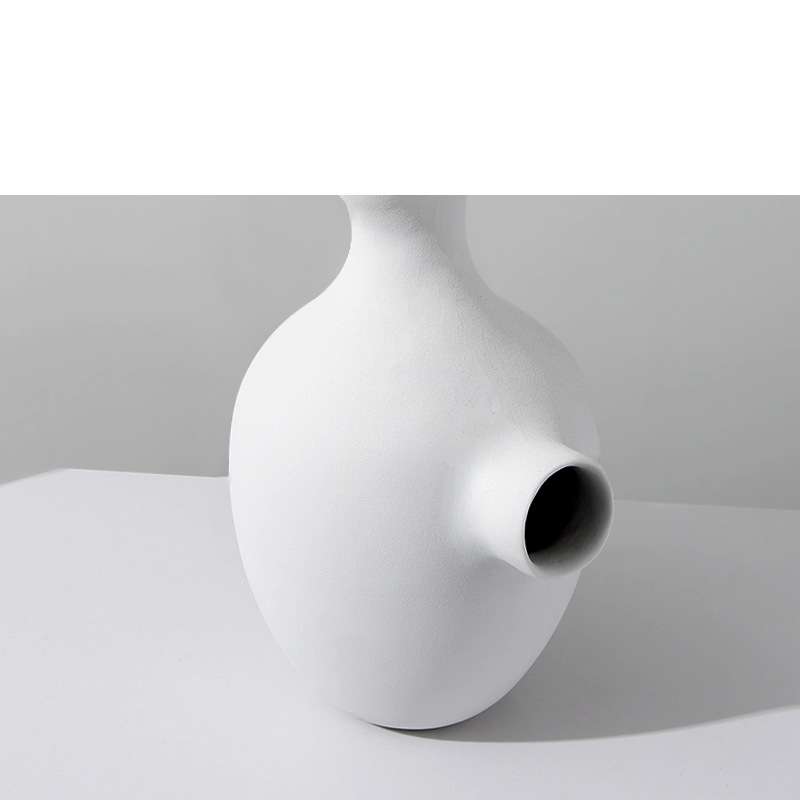 北欧设计师作品 现代简约创意人物摆件设客厅酒柜茶几家居装饰品