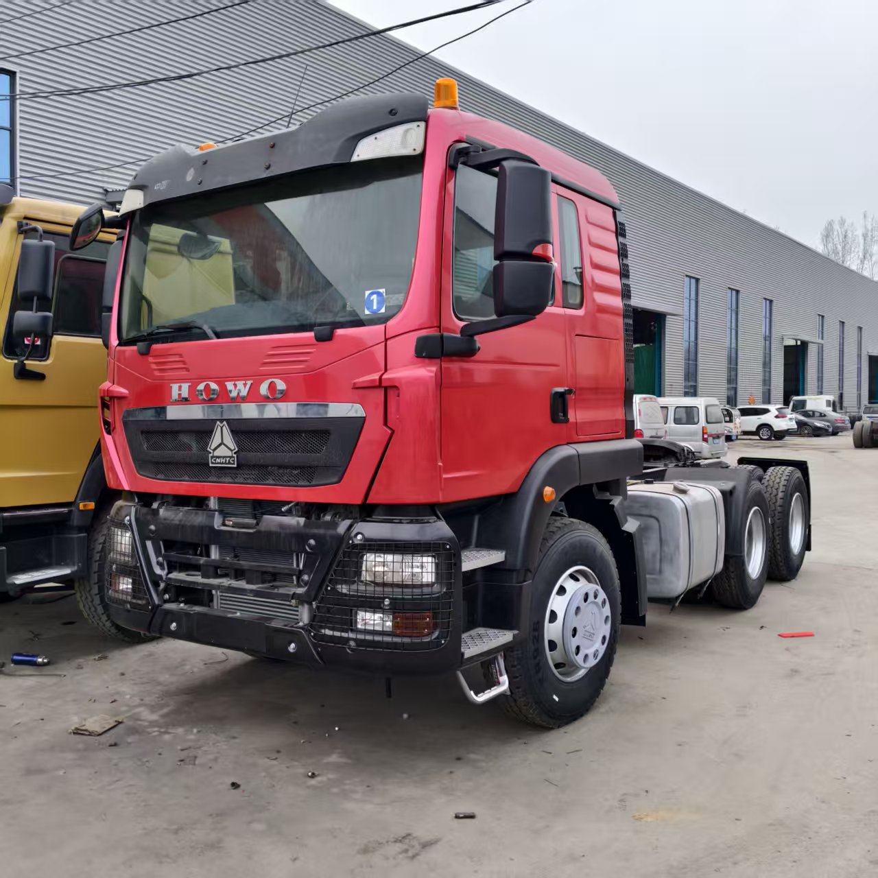 重汽豪沃TX牵引车 400马力牵引车头6x4半挂车拖头出口非洲