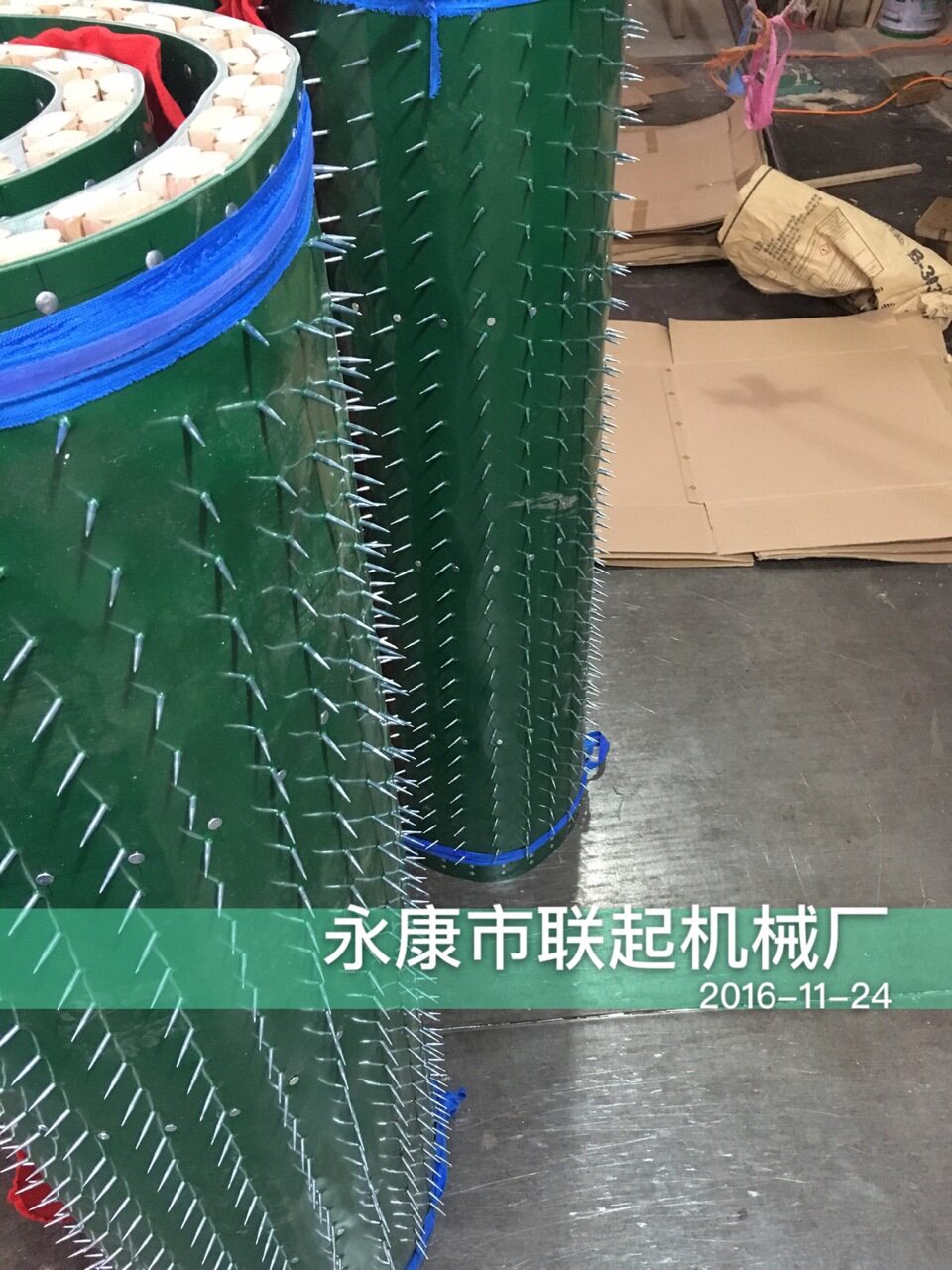 PVC皮板无纺布角钉帘钢针