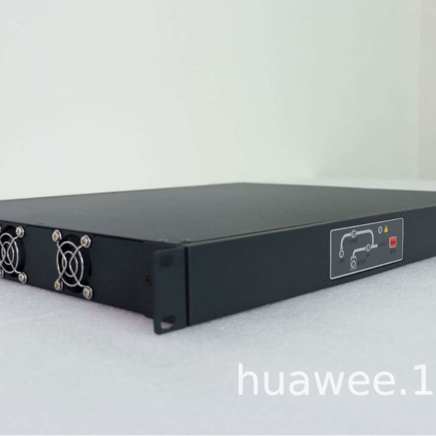 直供ups不间断电源3000VA/2400W电脑监控服务器机房备用稳压电池