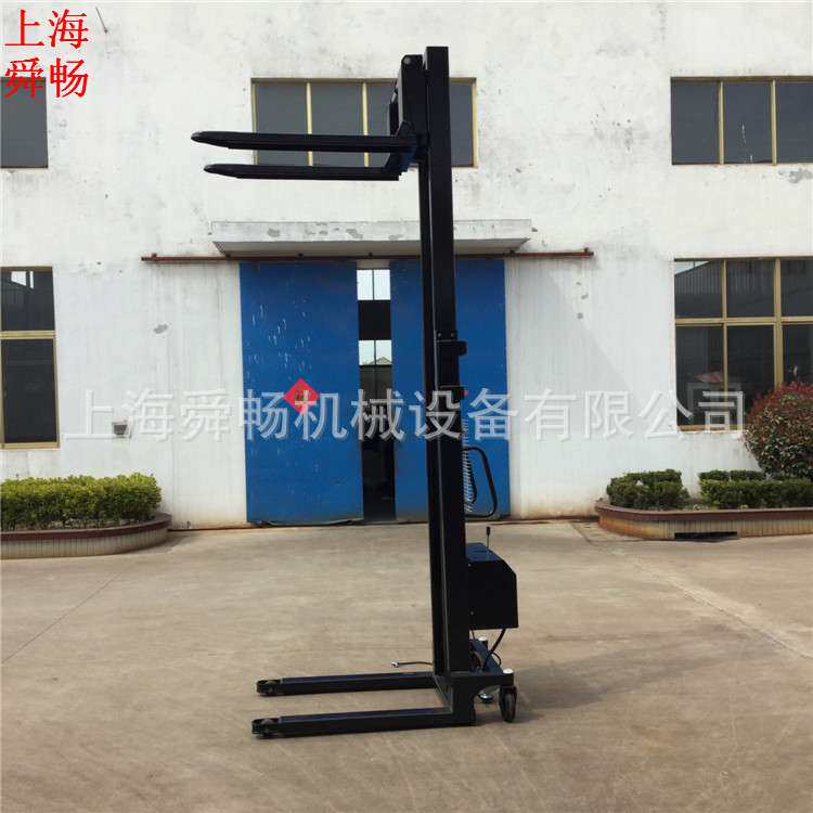 直销1.5T/4M插电式堆垛车 交流电半电动升高车 人力推堆高车