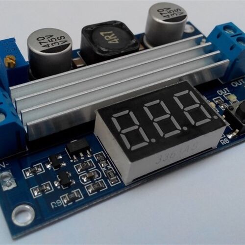 DC-DC 大功率100W 3.0~35V升3.5~35V 带数显电压表 可调升压模块